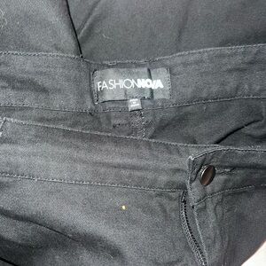 fashion nova cargos never worn